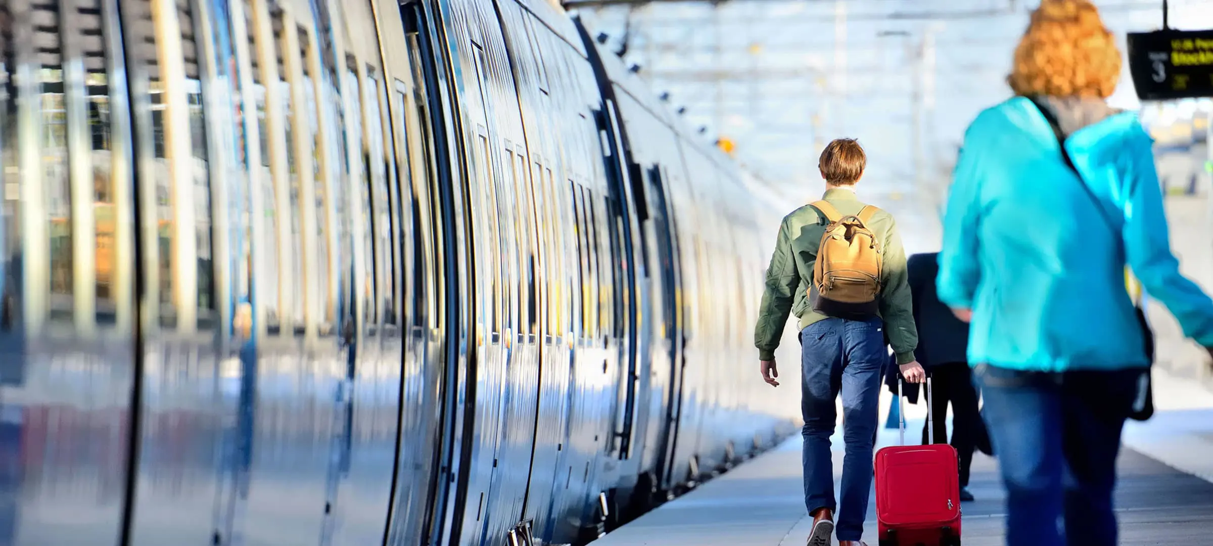 Rail 1 Adobestock 70950650 (1)